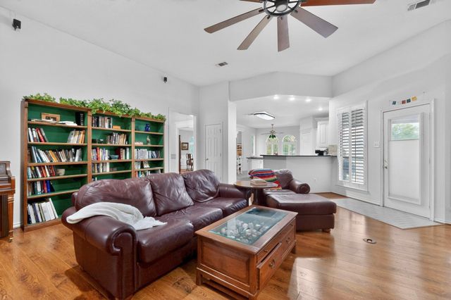 165 Johnson Lane, Ovilla, TX 75154