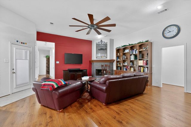 165 Johnson Lane, Ovilla, TX 75154