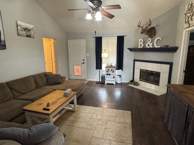 1906 81st Street, Lubbock, TX 79423