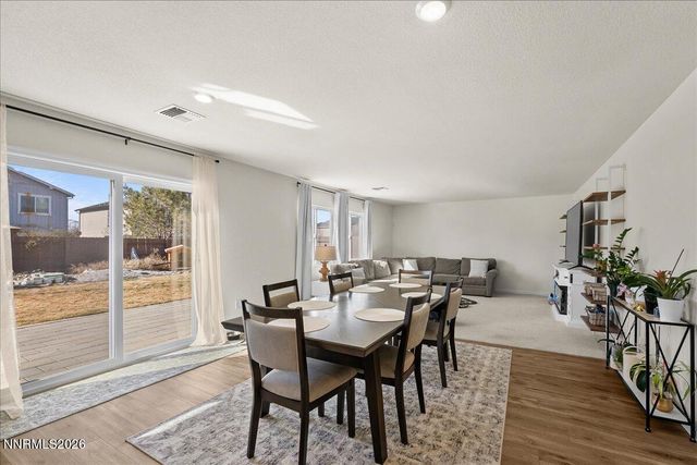 8921 Quail Falls Drive, Reno, NV 89506