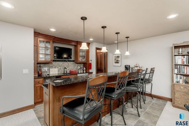 7418 S Grand Arbor Ct Court, Sioux Falls, SD 57108