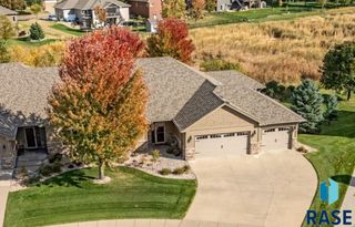 7418 S Grand Arbor Ct Court, Sioux Falls, SD 57108