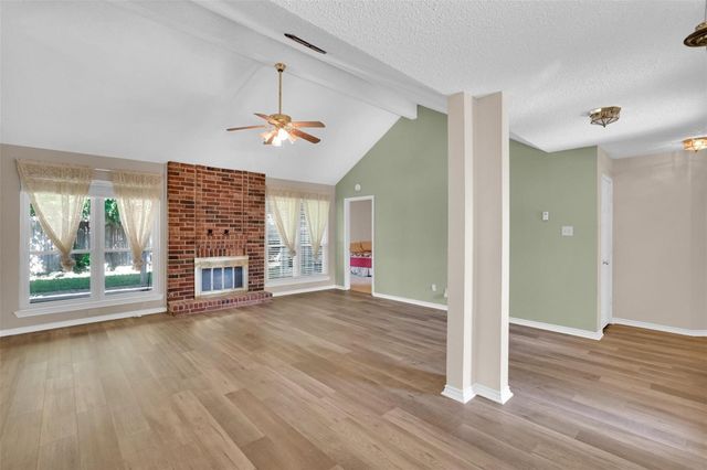 4329 Baldwin Street, Grand Prairie, TX 75052