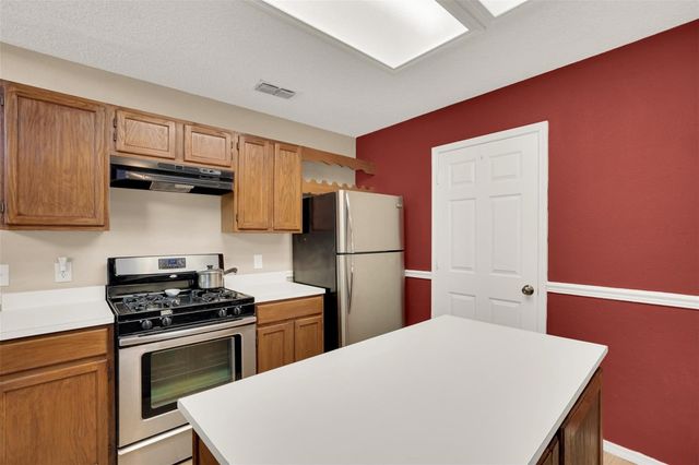 4329 Baldwin Street, Grand Prairie, TX 75052