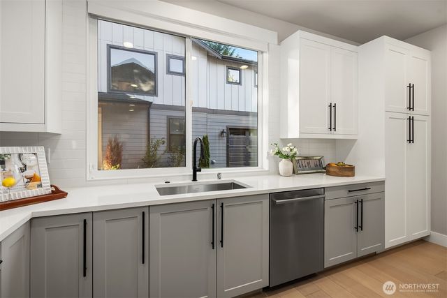 10931 NE 133rd Street, Kirkland, WA 98034