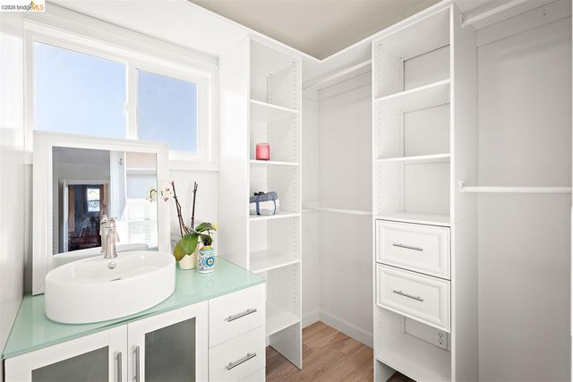 926 Pierce St, Albany, CA 94706