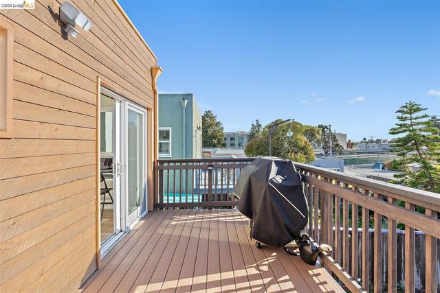 926 Pierce St, Albany, CA 94706