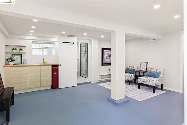 926 Pierce St, Albany, CA 94706