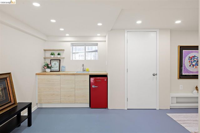 926 Pierce St, Albany, CA 94706