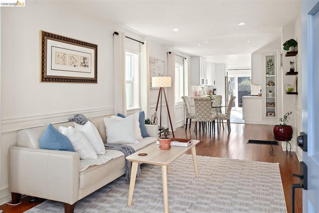 926 Pierce St, Albany, CA 94706