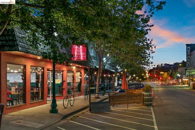 926 Pierce St, Albany, CA 94706