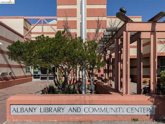 926 Pierce St, Albany, CA 94706