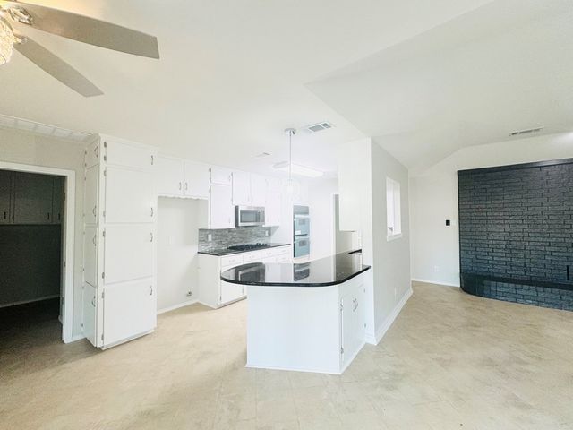 3605 Wildewood Drive, San Angelo, TX 76904