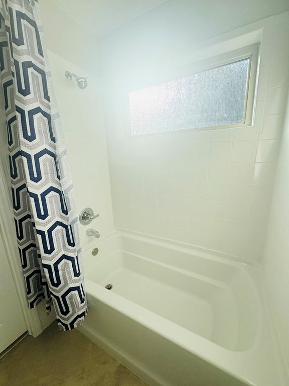 Image 8 of property listing at 3605 Wildewood Dr, San Angelo, TX 76904