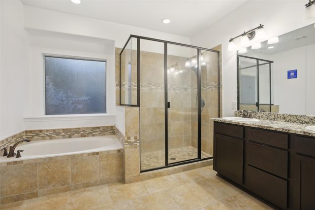 8 Rock Hollow CIR, Wimberley, TX 78676