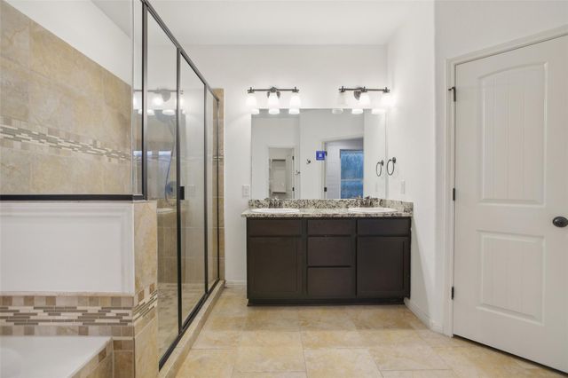 8 Rock Hollow CIR, Wimberley, TX 78676