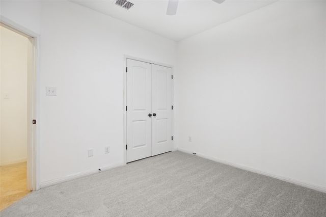 8 Rock Hollow CIR, Wimberley, TX 78676