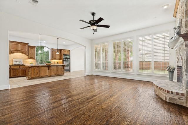 8308 Craftsbury Lane, Mckinney, TX 75071