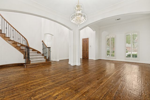 8308 Craftsbury Lane, Mckinney, TX 75071