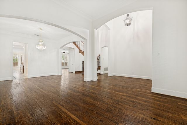 8308 Craftsbury Lane, Mckinney, TX 75071