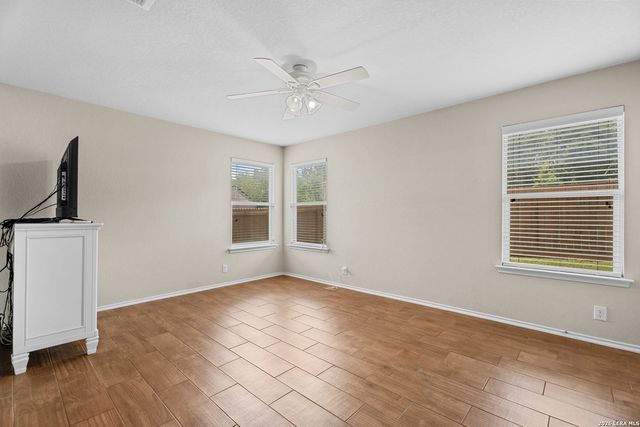 107 FINCH KNL, San Antonio, TX 78253