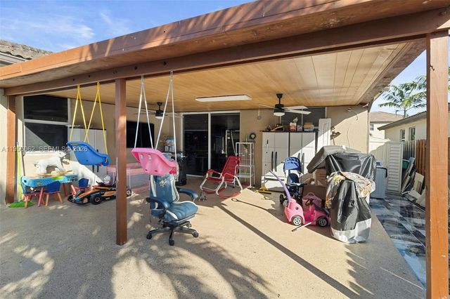 11828 SW 253rd St, Homestead, FL 33032