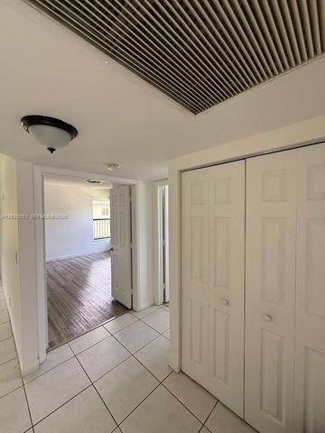 4484 S carambola cir 27321, Coconut Creek, FL 33066
