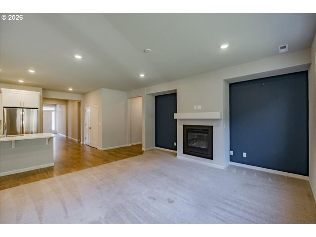 315 CYPRESS St, Mt Angel, OR 97362