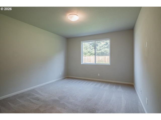 315 CYPRESS St, Mt Angel, OR 97362