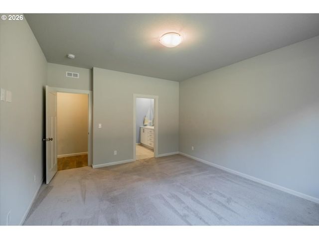 315 CYPRESS St, Mt Angel, OR 97362