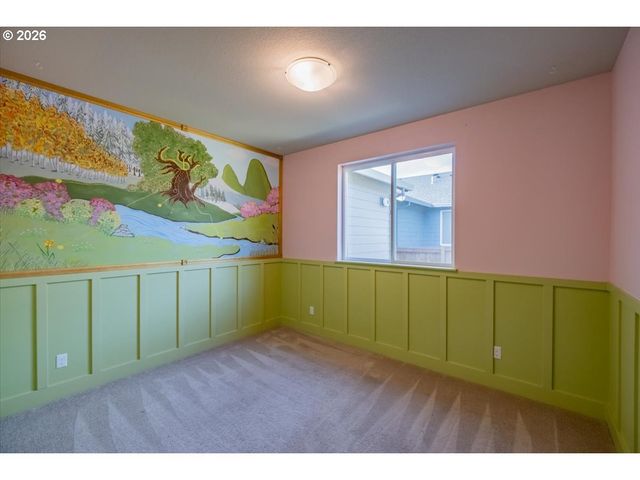315 CYPRESS St, Mt Angel, OR 97362