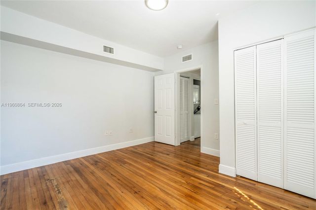 1011 Bay Dr 105, Miami Beach, FL 33141