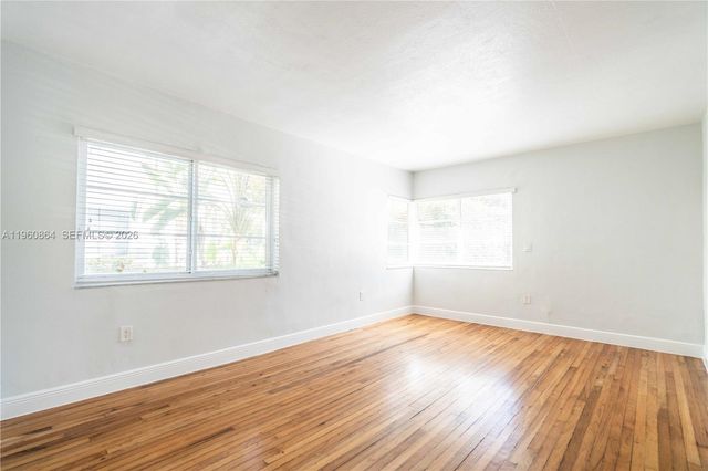 1011 Bay Dr 105, Miami Beach, FL 33141