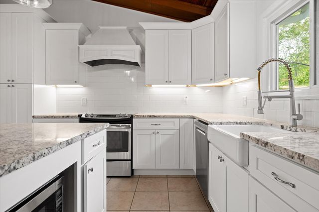 3907 Lake Haven Circle, Chattanooga, TN 37416