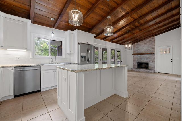 3907 Lake Haven Circle, Chattanooga, TN 37416