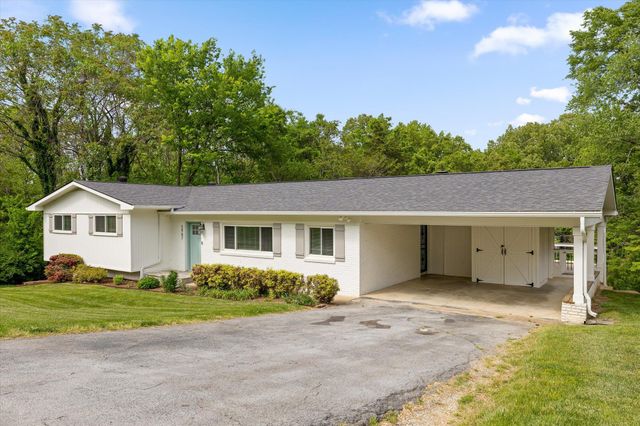 3907 Lake Haven Circle, Chattanooga, TN 37416