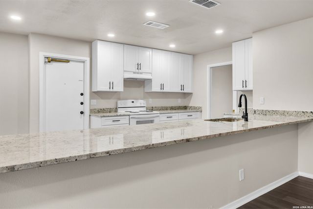 4850 Shadydale, San Antonio, TX 78228