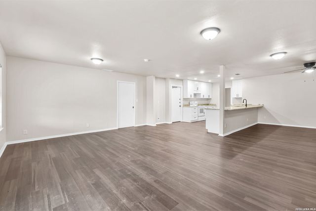 4850 Shadydale, San Antonio, TX 78228