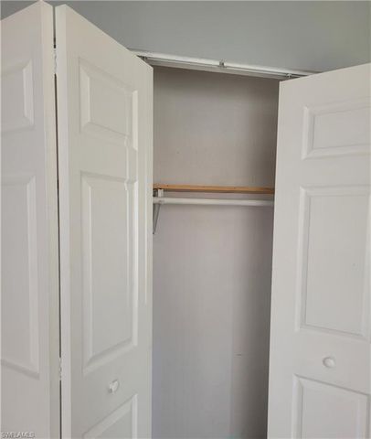 1865 Lavonia LN, North Fort Myers, FL 33917