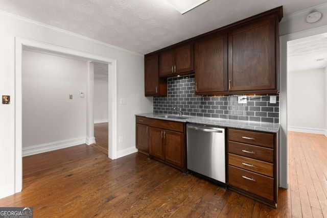 59 W Wright Street, Winder, GA 30680