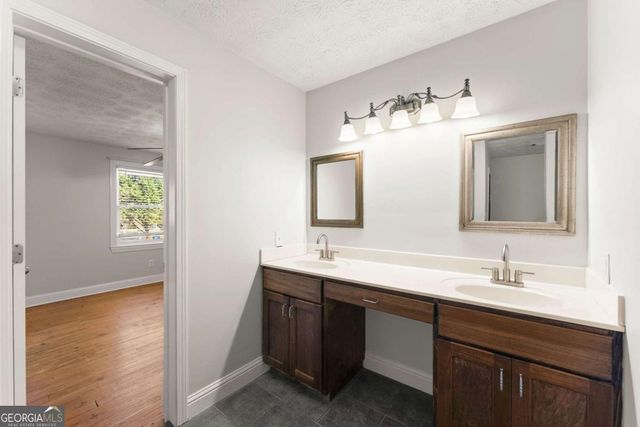 59 W Wright Street, Winder, GA 30680