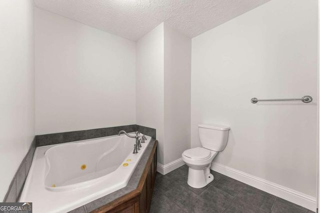 59 W Wright Street, Winder, GA 30680