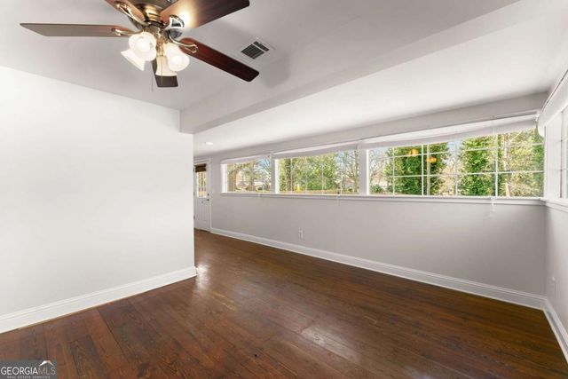 59 W Wright Street, Winder, GA 30680