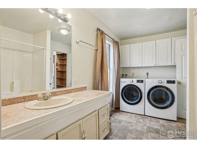 327 Park Ave, Eaton, CO 80615