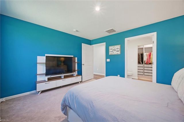 334 Forecastle ST, Portsmouth, VA 23702