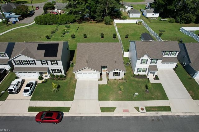 334 Forecastle ST, Portsmouth, VA 23702
