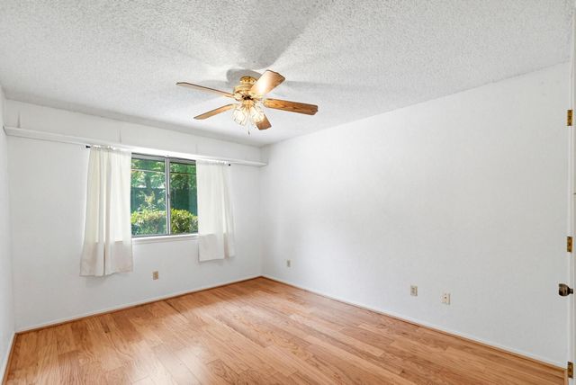 2401 Oak Shadow Court, Arlington, TX 76017