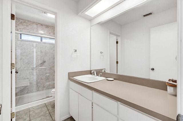 2401 Oak Shadow Court, Arlington, TX 76017