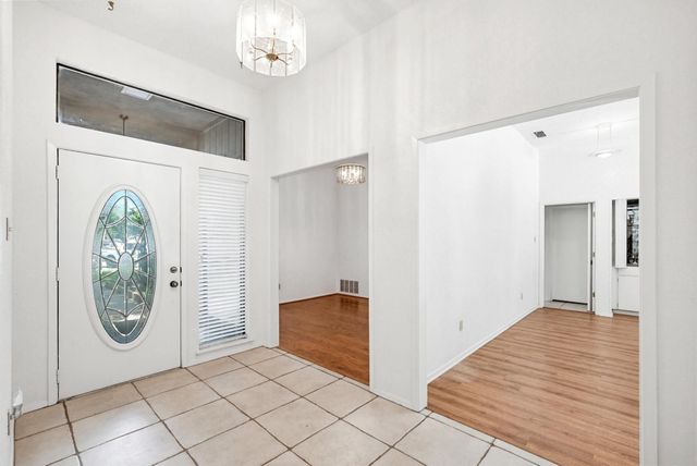 2401 Oak Shadow Court, Arlington, TX 76017