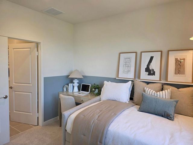 717 Vibrant Glen, Escondido, CA 92026